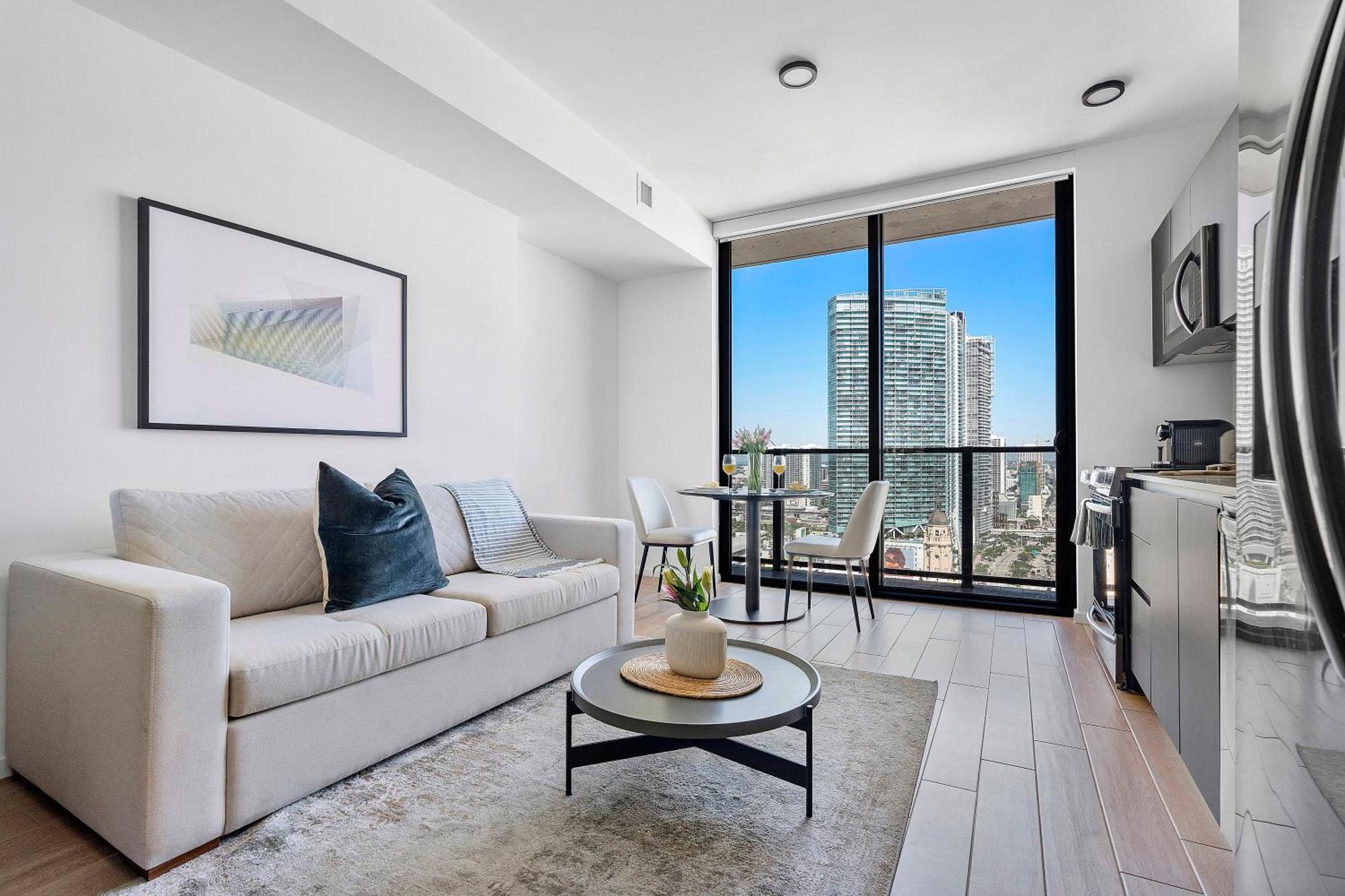 Downtown By Miami Vacation Rentals ภายนอก รูปภาพ